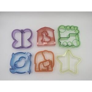 6 Pack Plastic Sandwich Cutters & Bread Crust Shape Remover for Kids Animals